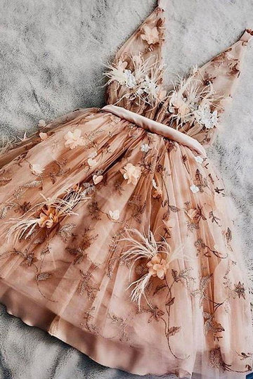 Lace Homecoming Dress V neckline Short Homecoming Gown HZ1023